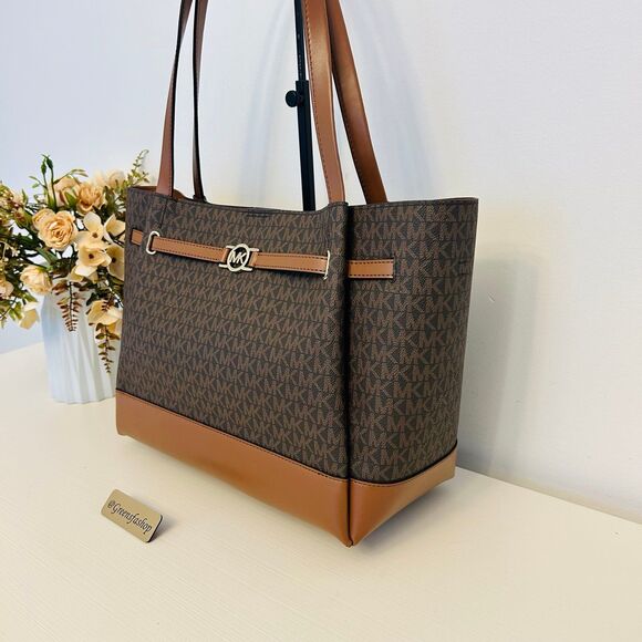 Michael Kors Purse & Wallet Reed Large Tote Bag Brown MK - Picture 3 of 12